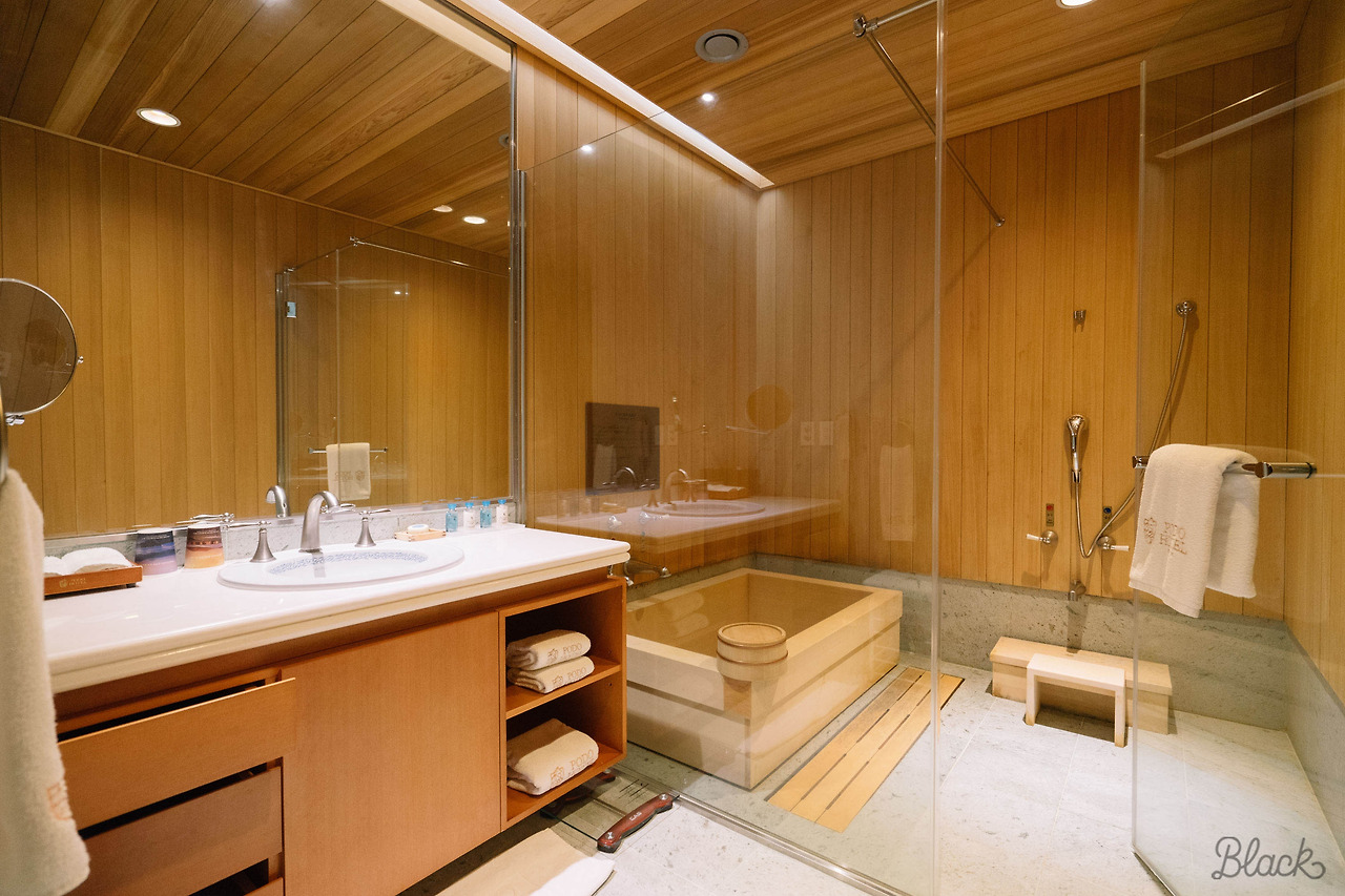 포도호텔2 (2).jpg