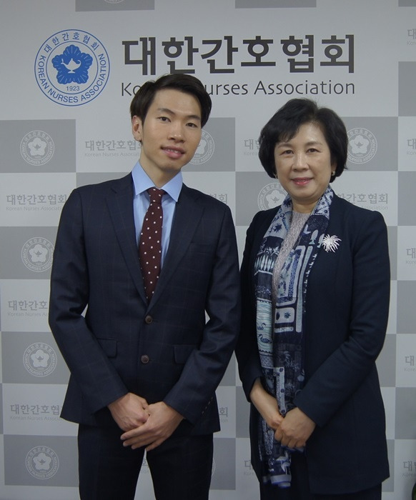 대한간호협회 후원 사진 (1).jpg