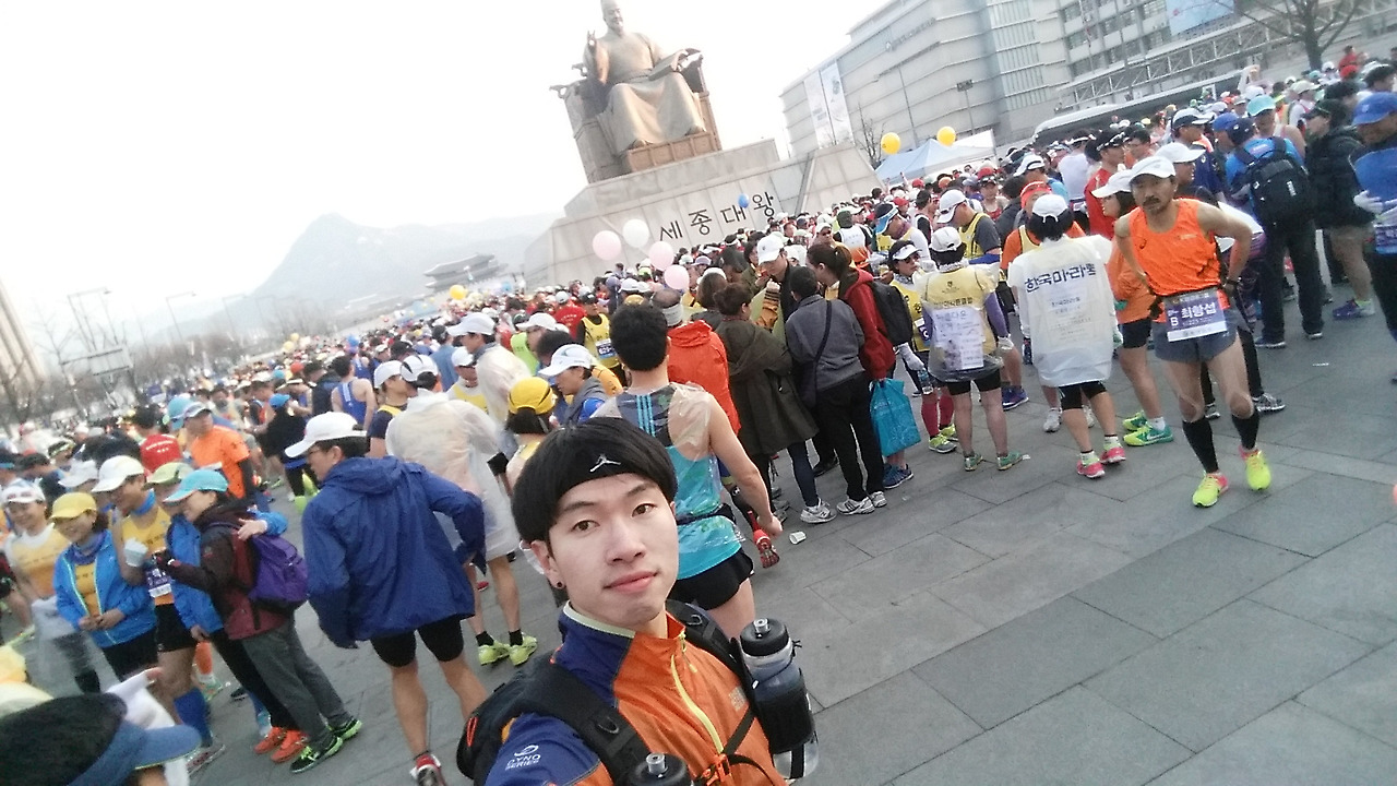 서울 동아 마라톤 사진 (20).jpg