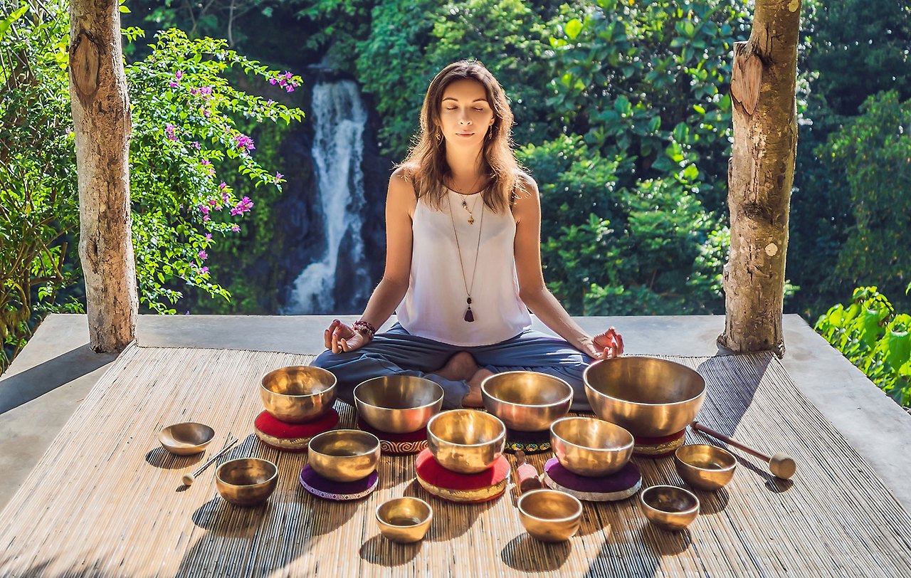 How-to-Use-a-Meditation-Bowl-to-Shift-Your-Consciousness.jpg