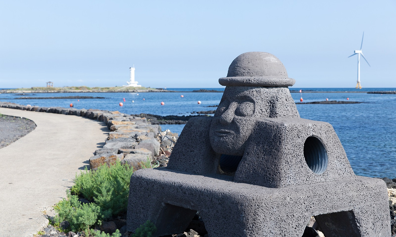 09_신창리 풍차마을 해안 입구2.jpg.jpg