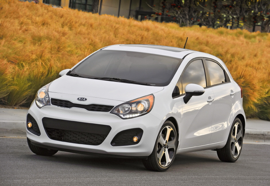 크기변환_aa111111kia-rio-5-door-7.jpg