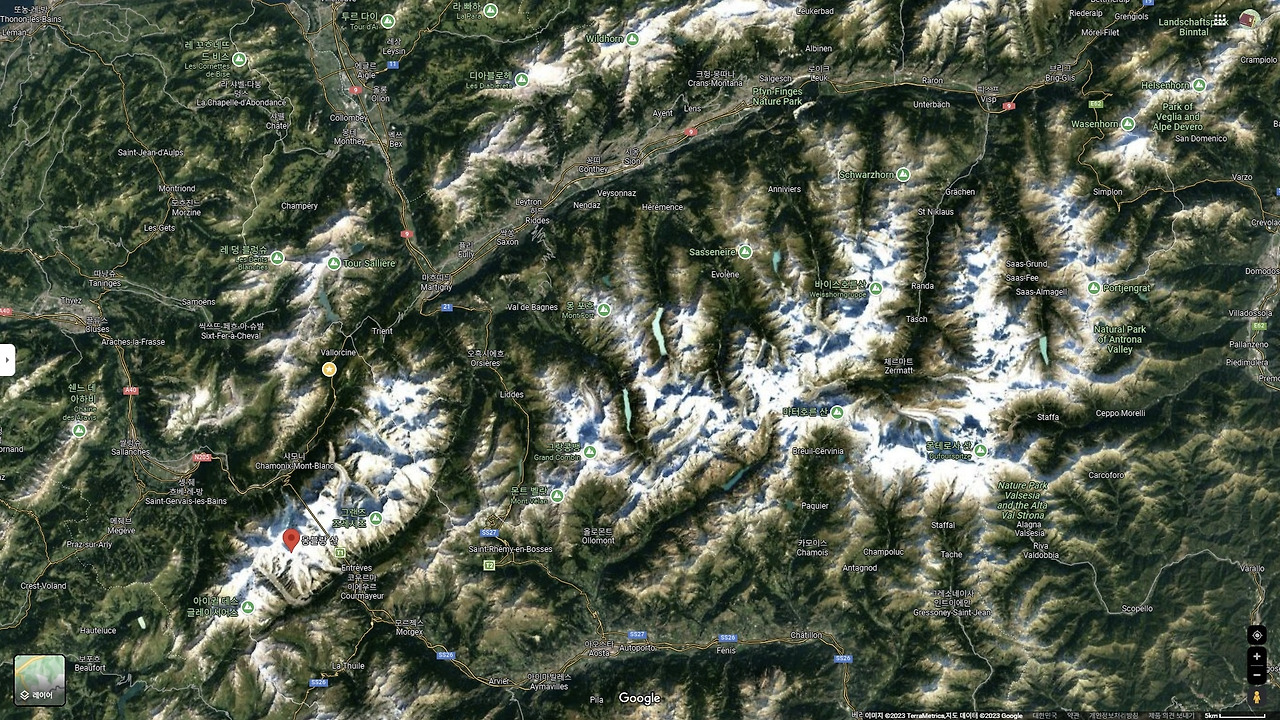 chamonix map 06.jpg