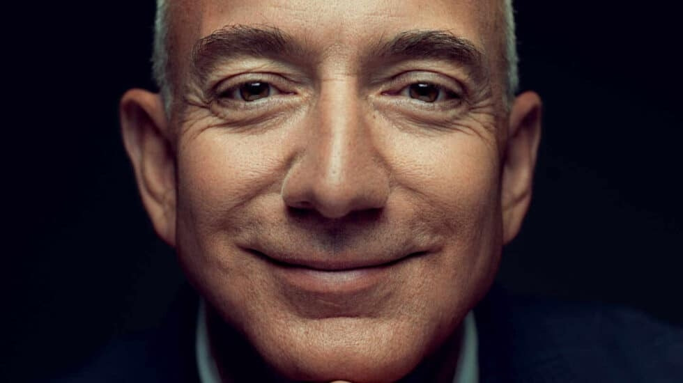 Bezos-John-Keatley-Redux-Contacto-980x550.jpg