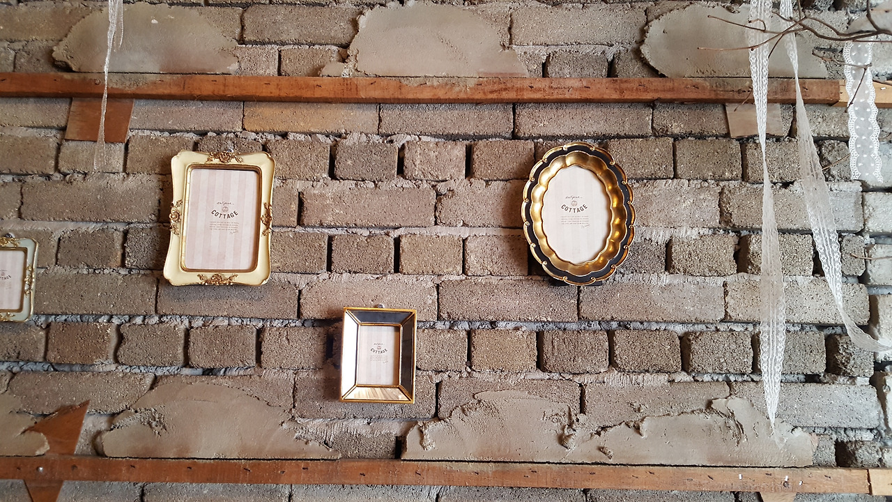 휘게_내부흔적 타이트.jpg