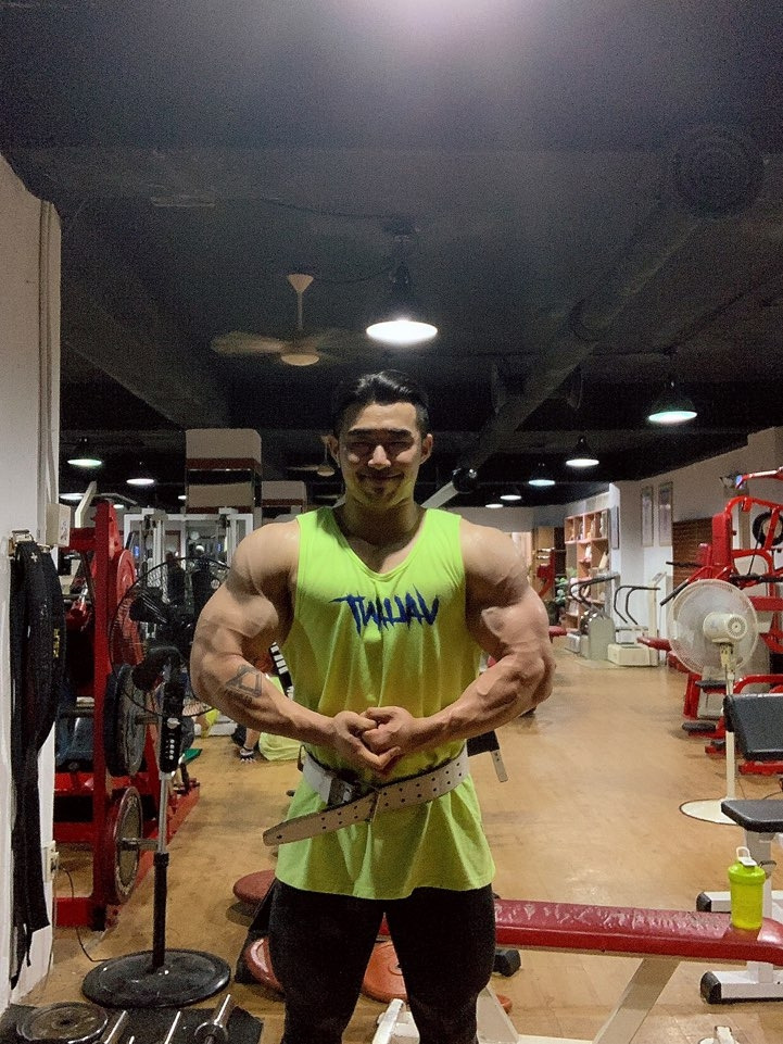 커리지인 보디빌더 유용한1.jpg