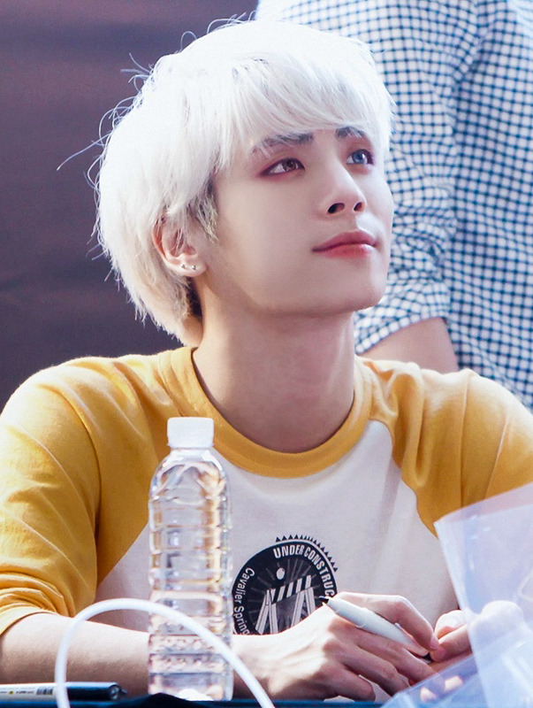 jonghyeon.jpg