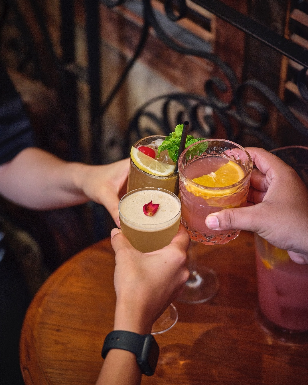 Who's ready for happy hour   Only 4 more hours until the fiesta begins! See you at 6pm for Daiquiris #havanasocialbkk #sohohospitality.jpg