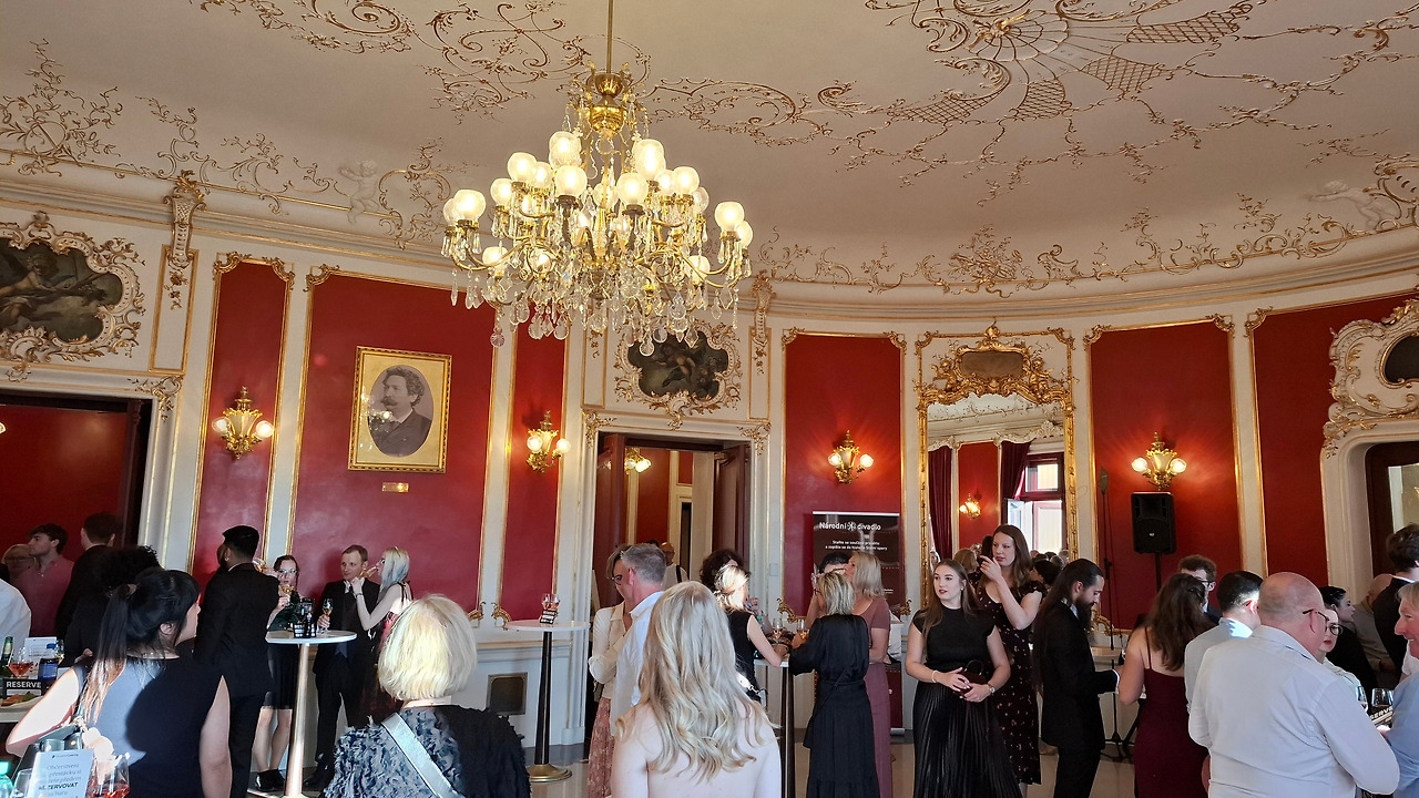 Prague State Opera 18.jpg