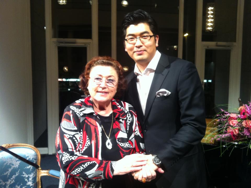 Anna Tomowa Sintow.jpg