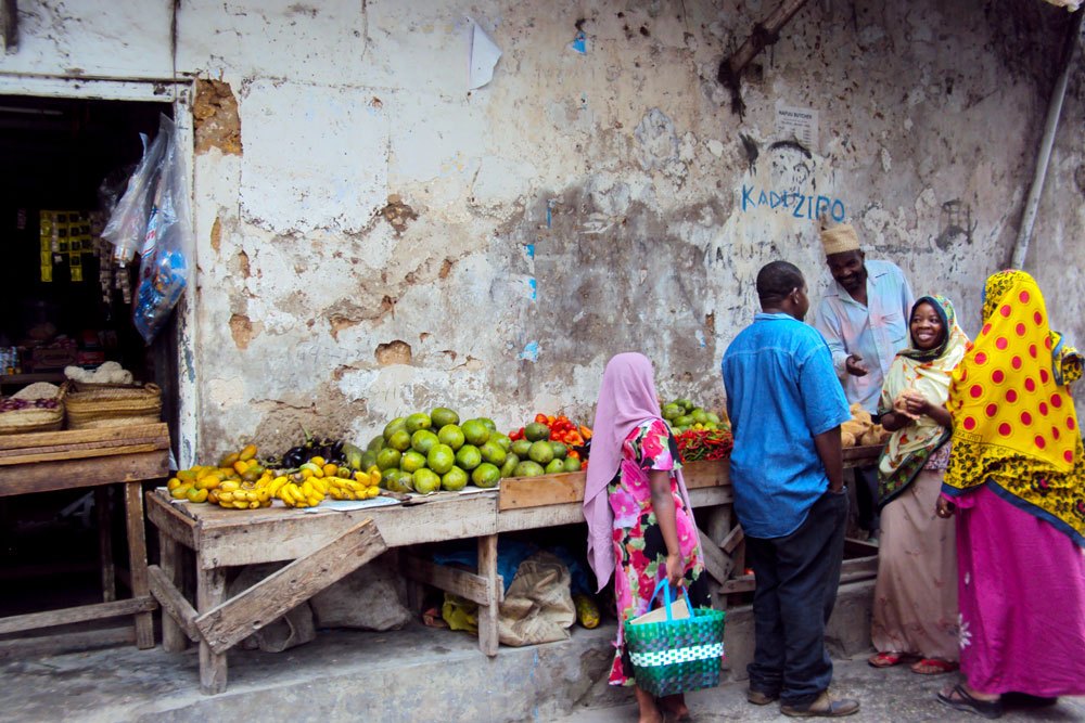 zanzibar-stone-town-streets-vendor.jpg