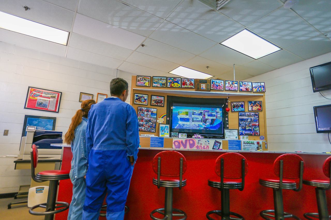 스카이 다이빙 사무소 풍경 (9).jpg