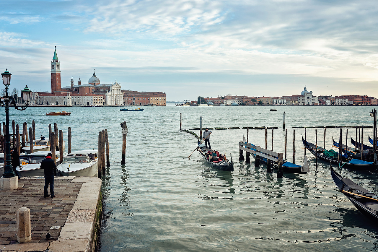 아이와유레일여행_베니스.jpg