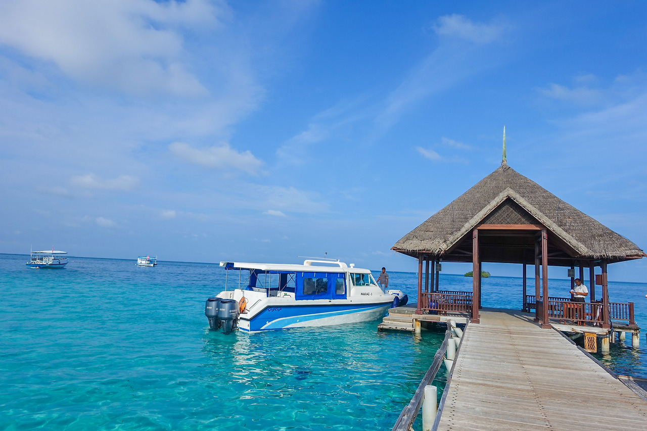 리조트 선착장.jpg