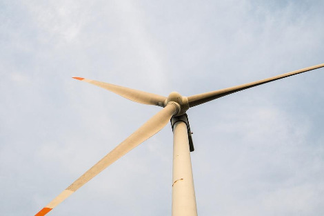 wind-power-generator-2523320_960_720.jpg