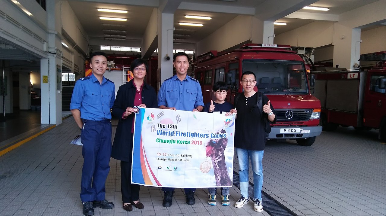 홍콩 침사추이 소방서 방문.jpg