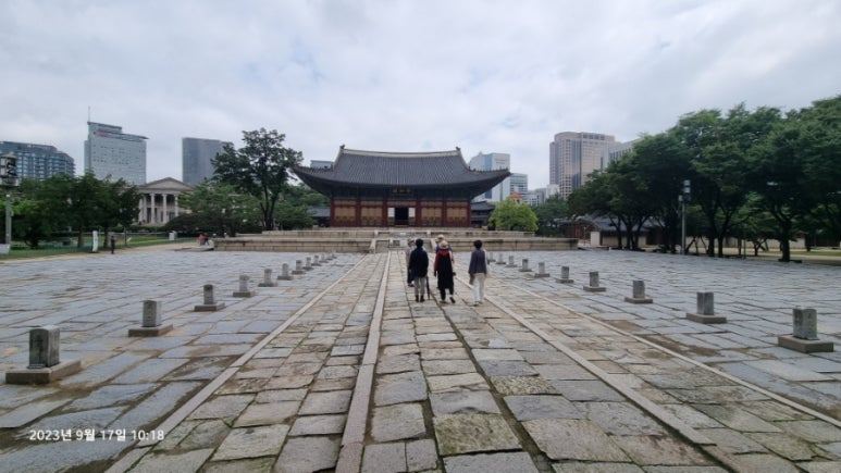 덕수궁1.jpg