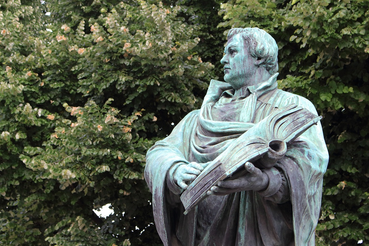 martin-luther-3919480_1280.jpg
