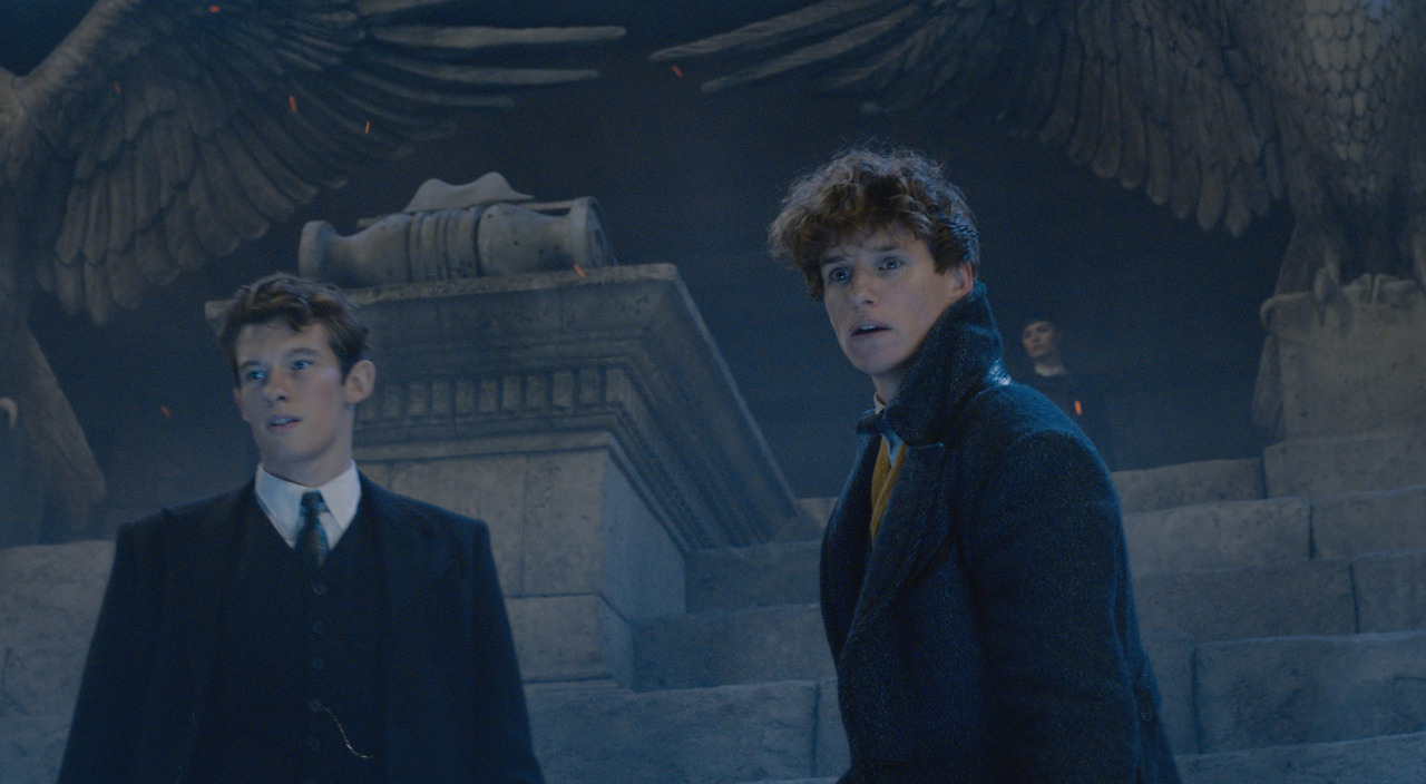 신동사2 테세우스 칼럼터너.jpg