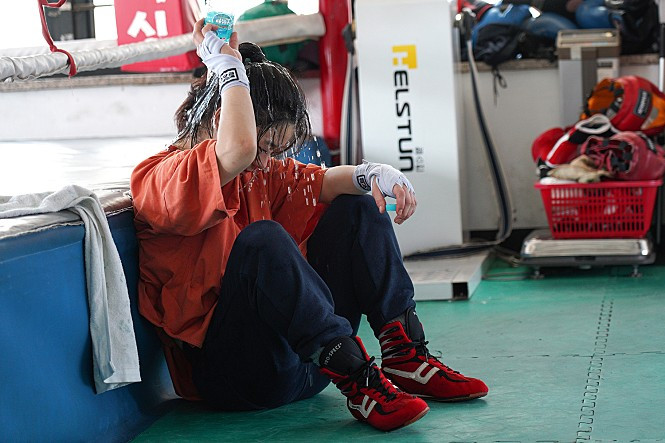 영화 파이터 탈북자.jpg