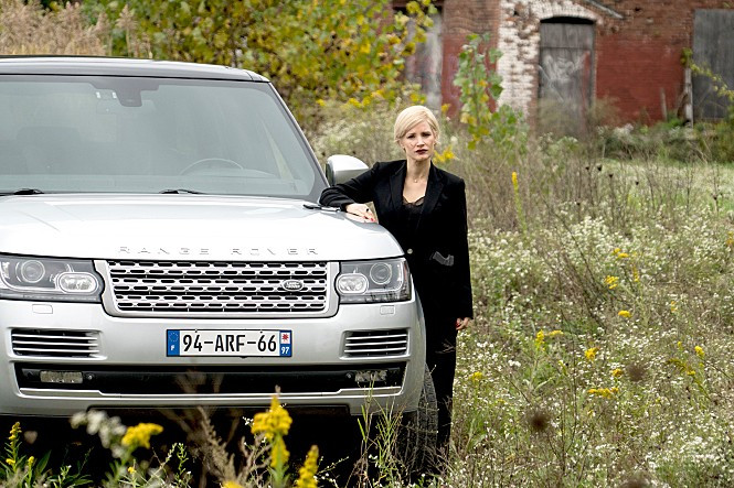 영화 에이바.jpg