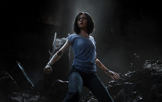 로사 살라자르.jpg