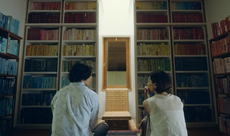 나비잠 서재.jpg