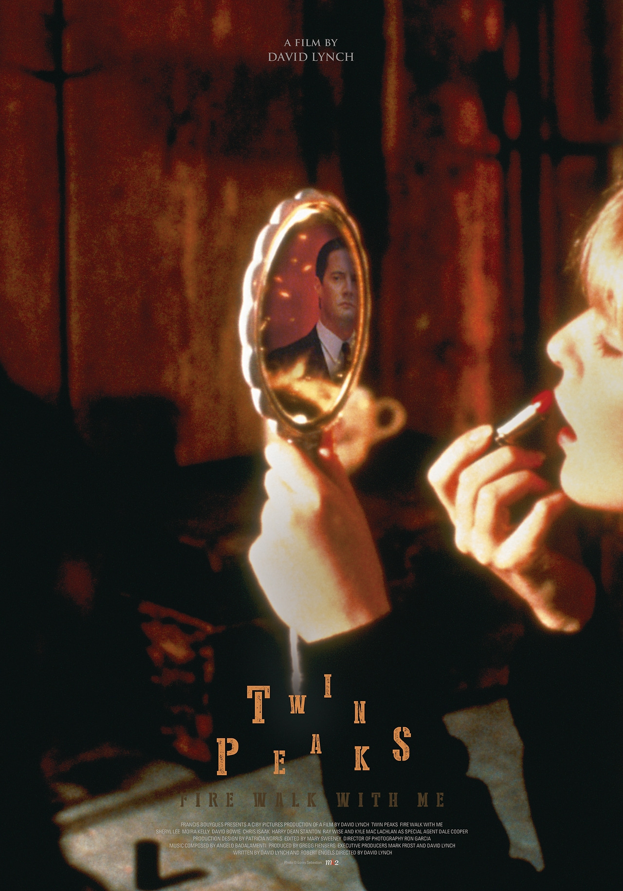 데이비드 린치 빨간방.jpg