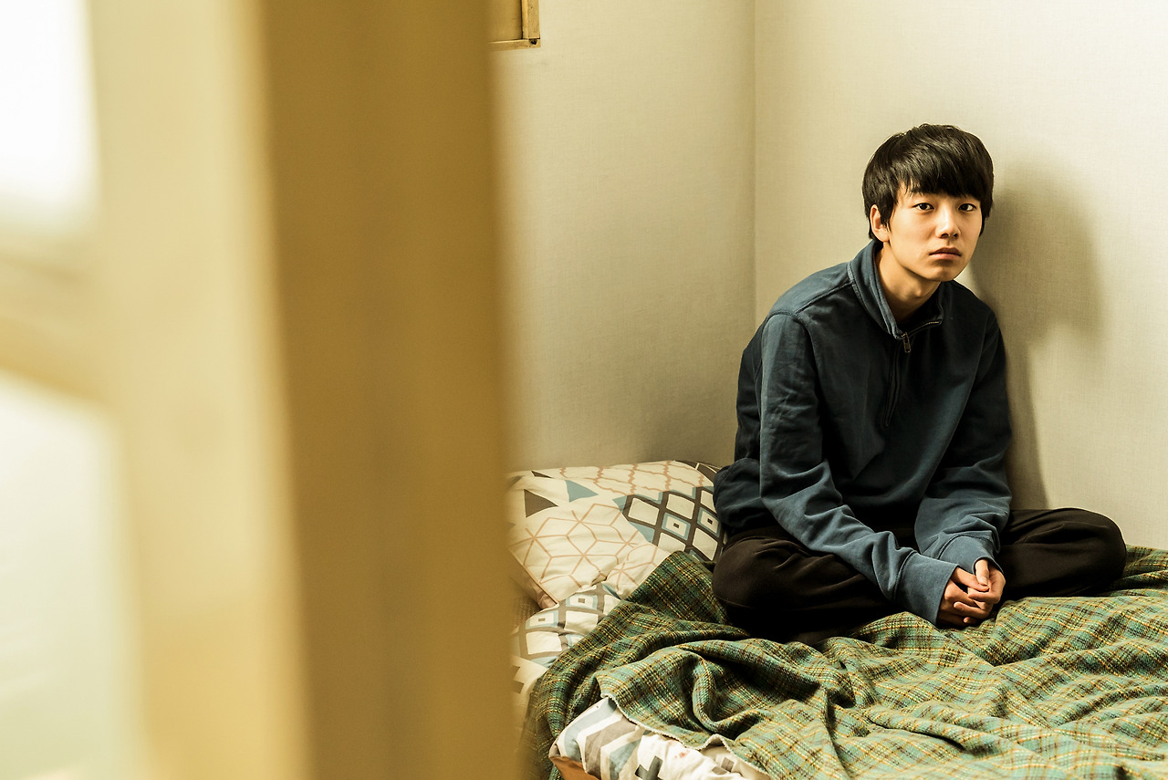 살아남은 아이 후기.jpg