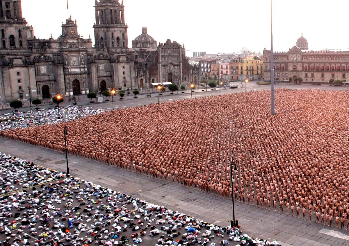spencer-tunick44.jpg