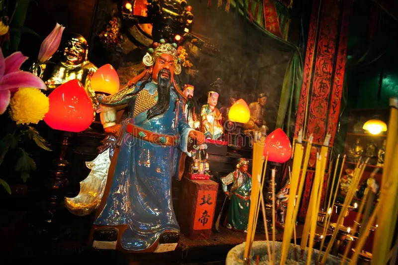 popular-chinese-god-guan-yu-tin-hau-temple-ya-ma-tei-yau-kowloon-jan-hong-kong-103686704.jpg