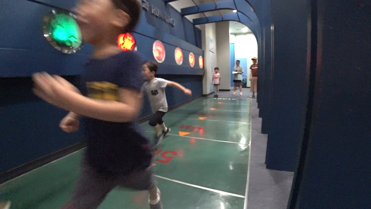 C0010.00_02_17_16.스틸 011.jpg