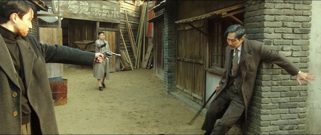 Assassination.2015.KOREAN.1080p.BluRay.H264.AAC-VXT.mp4_20210607_004533.546.jpg