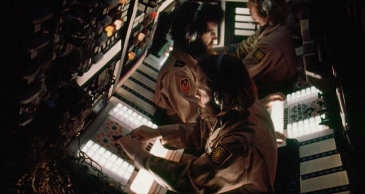 다크 스타Dark.Star.1974.1080p.BluRay.x264-[YTS.AM].mp4_20250404_212817.522.jpg