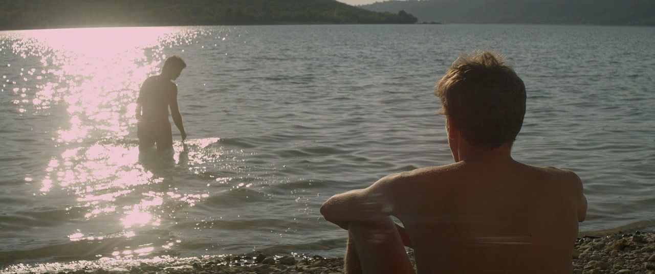 L'inconnu du lac 2013 720p BluRay DD5.1 x264-EA.mkv_20230125_232052.937.jpg