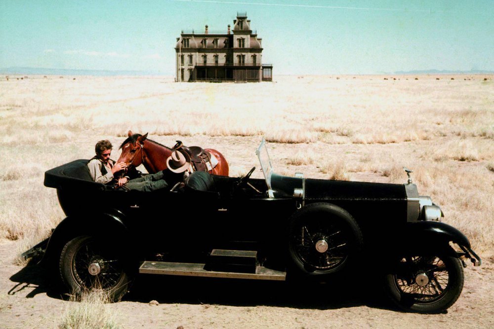 giant-1956-007-james-dean-horse-car-house.jpg