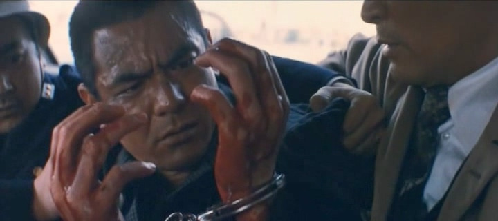 신 의리 없는 전쟁 3 - 조장 최후의 날New Battles Without Honor and Humanity-3_(1976).avi_20240419_011009.052.jpg