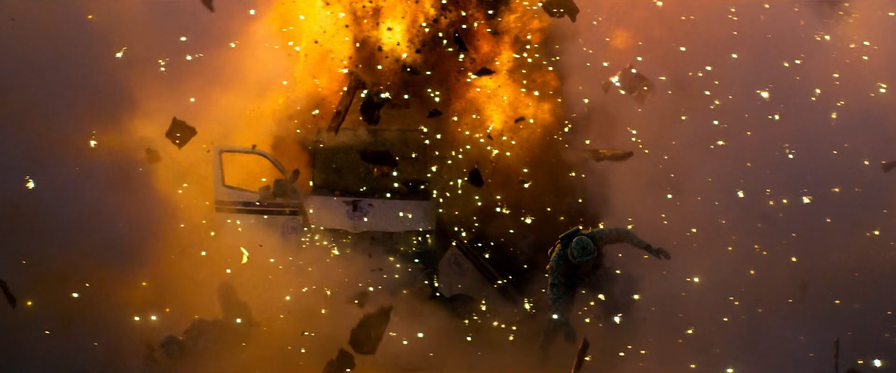 6 Underground (2019) [1080p x265 q22 S88 Joy].mkv_20191221_231843.936.jpg