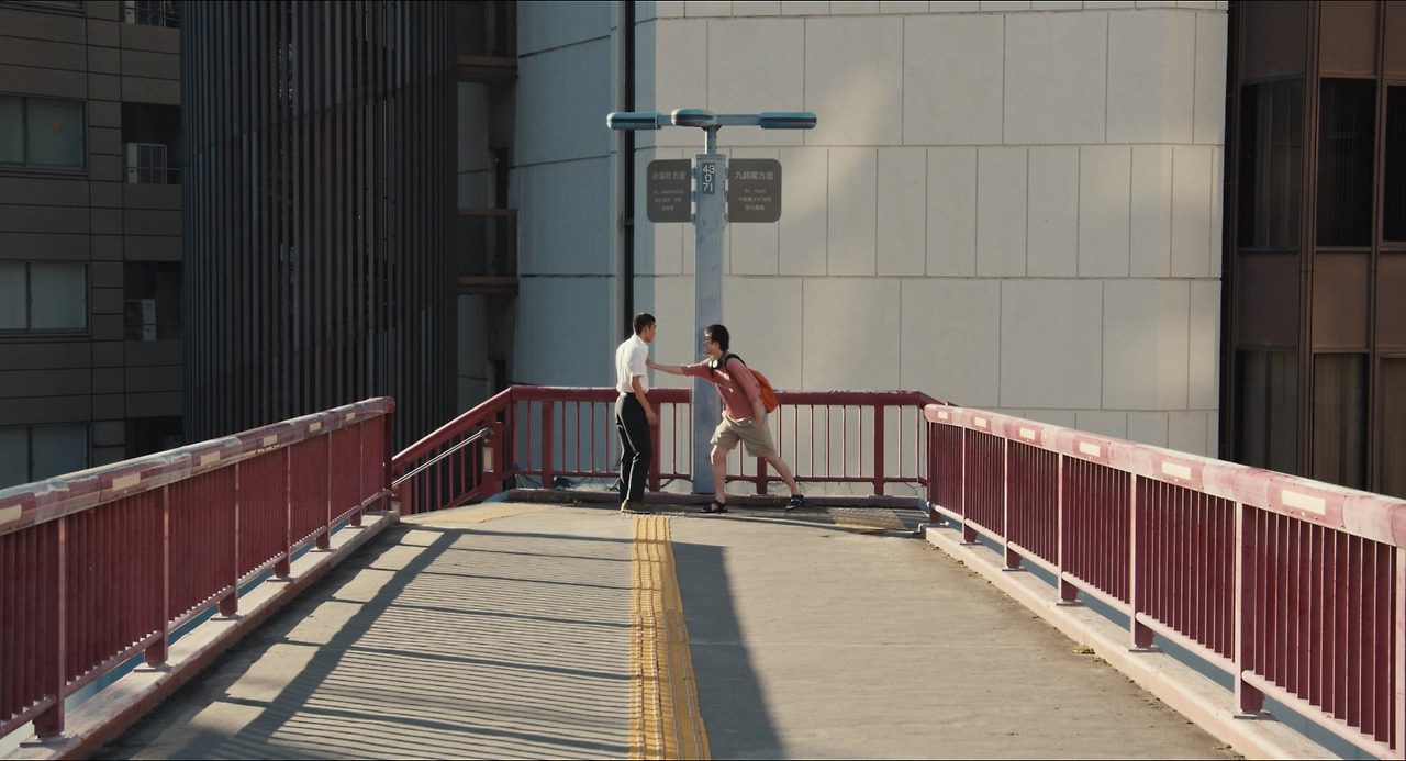 해피엔드Happyend (2024) (BDRip 1080p HEVC EAC3).mkv_20250719_220009.062.jpg