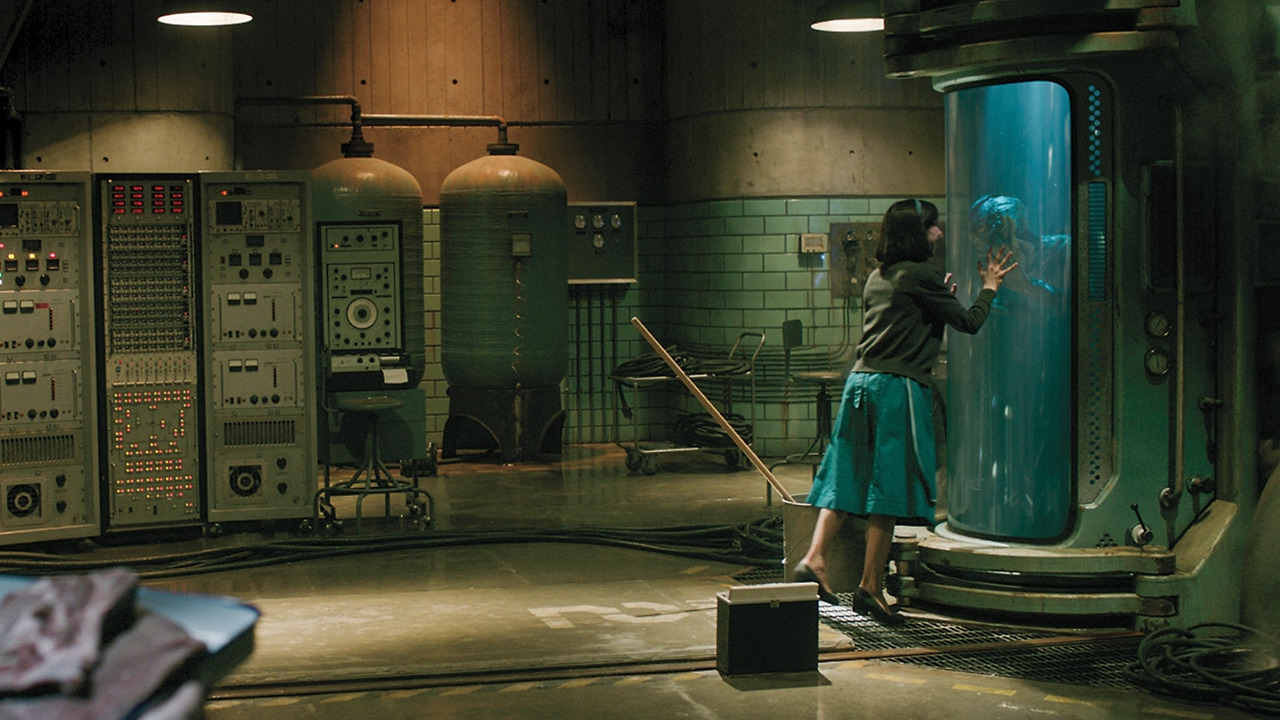 the_shape_of_water_still_5.jpg