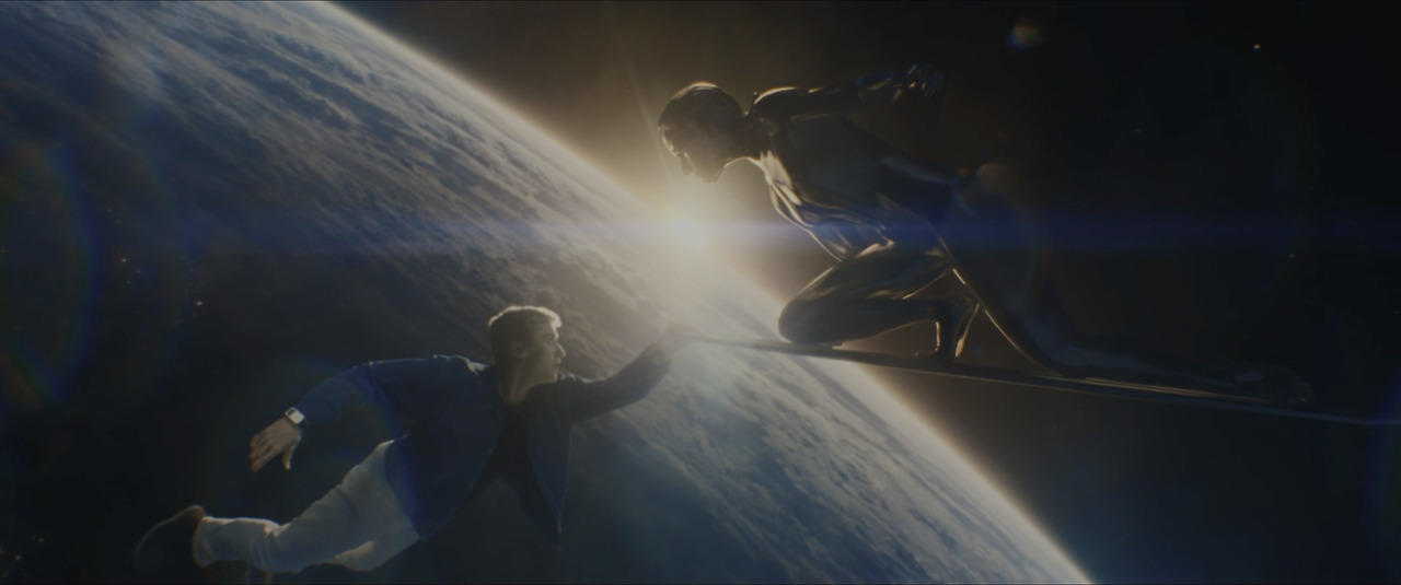 The.Fantastic.Four.First.Steps.2025.2160p.HDR10Plus.DV.WEBRip.6CH.x265.HEVC-PSA.mkv_20250923_205042.265.jpg