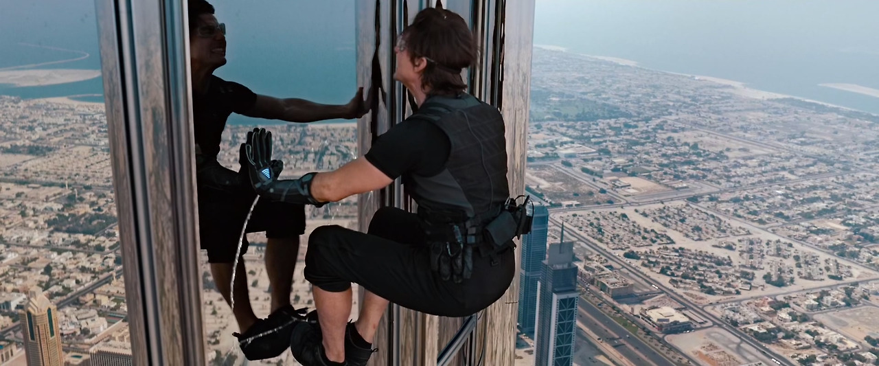 Mission - Impossible - Ghost Protocol (2011) (1080p BluRay x265 10bit Tigole).mkv_20230706_234642.199.jpg