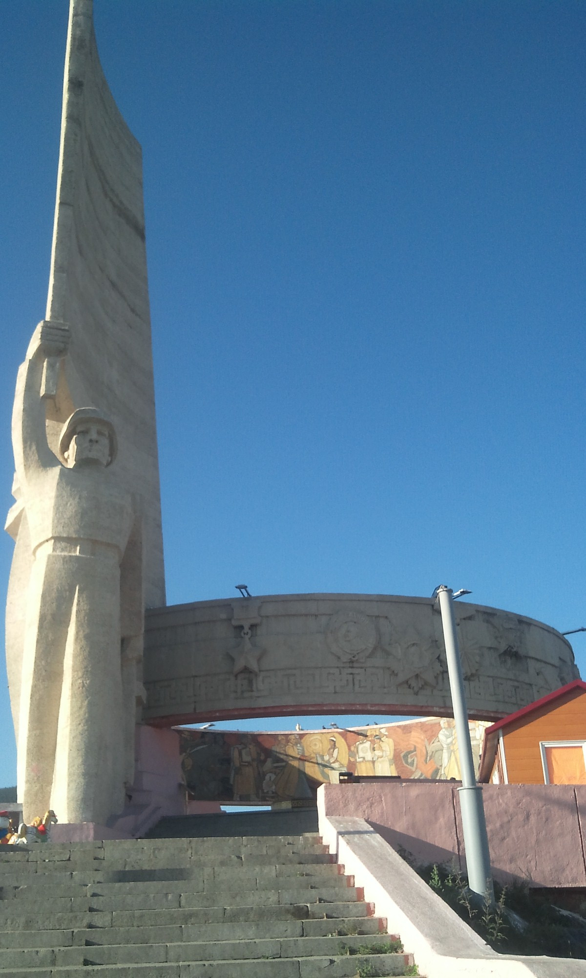 자이승 승전기념탑.jpg