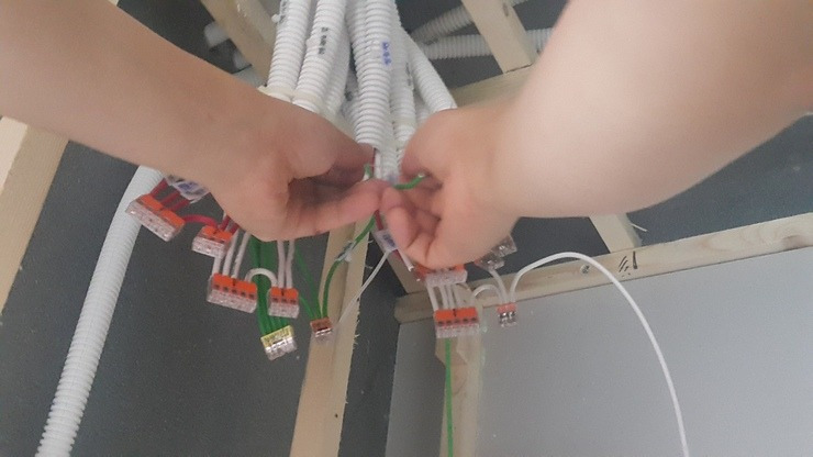 다운로드 (51).jpg