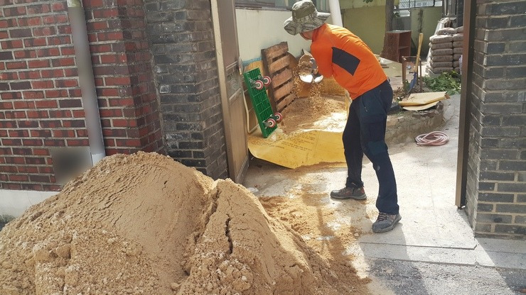 다운로드 (35).jpg