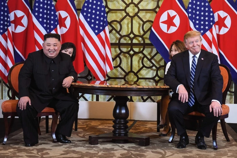 190227-donald-trump-kim-jong-un-ac-908p-736a5f.jpg