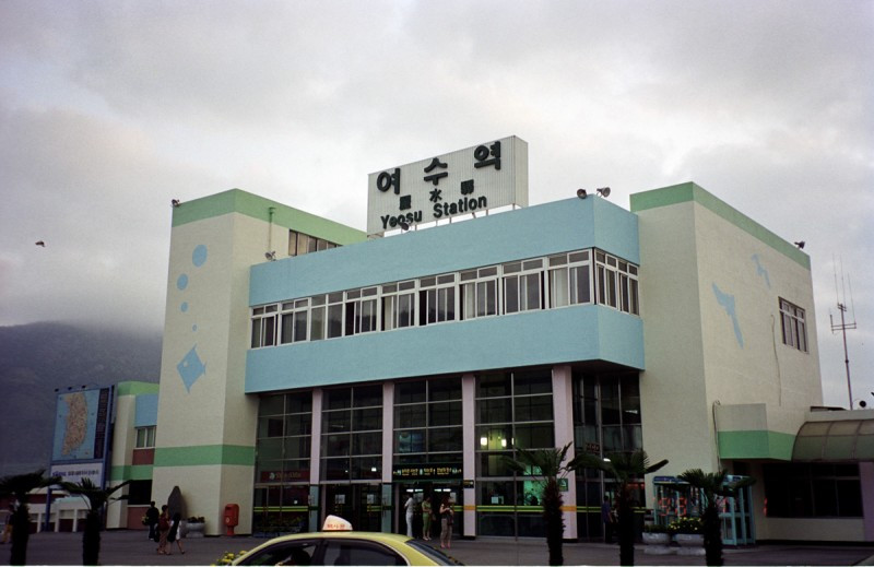 2003-08-02_여수역.jpg