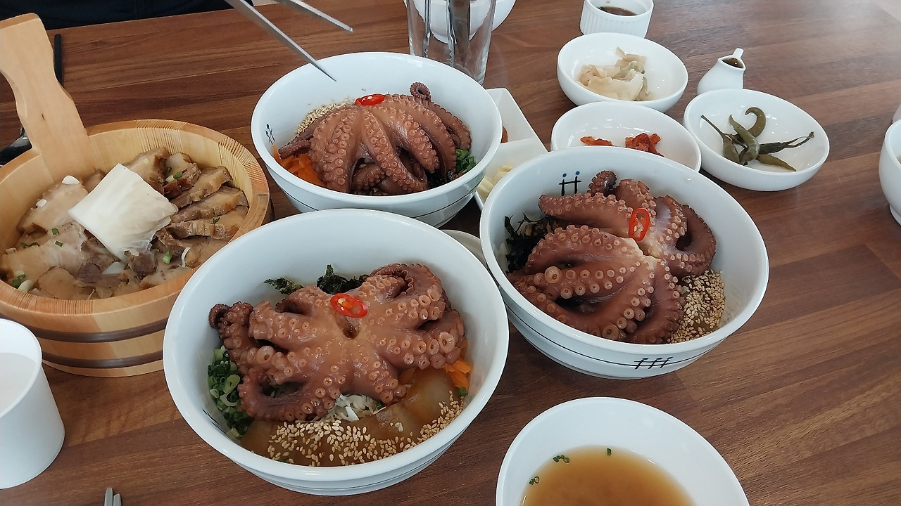 문어비빕밥.jpg