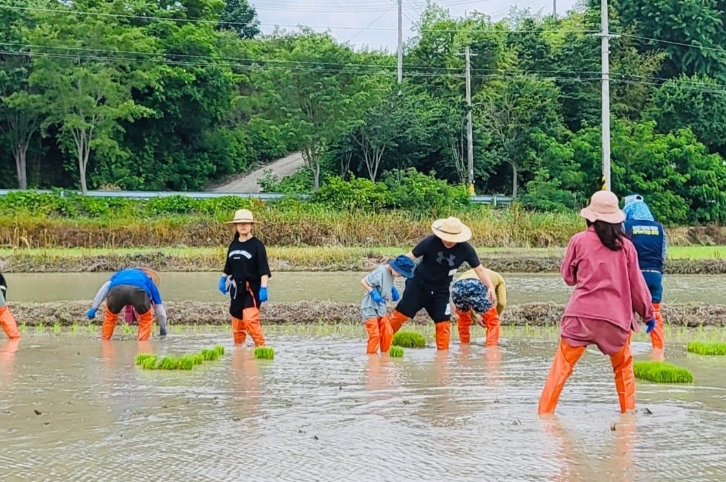 아이들도 함께.jpg