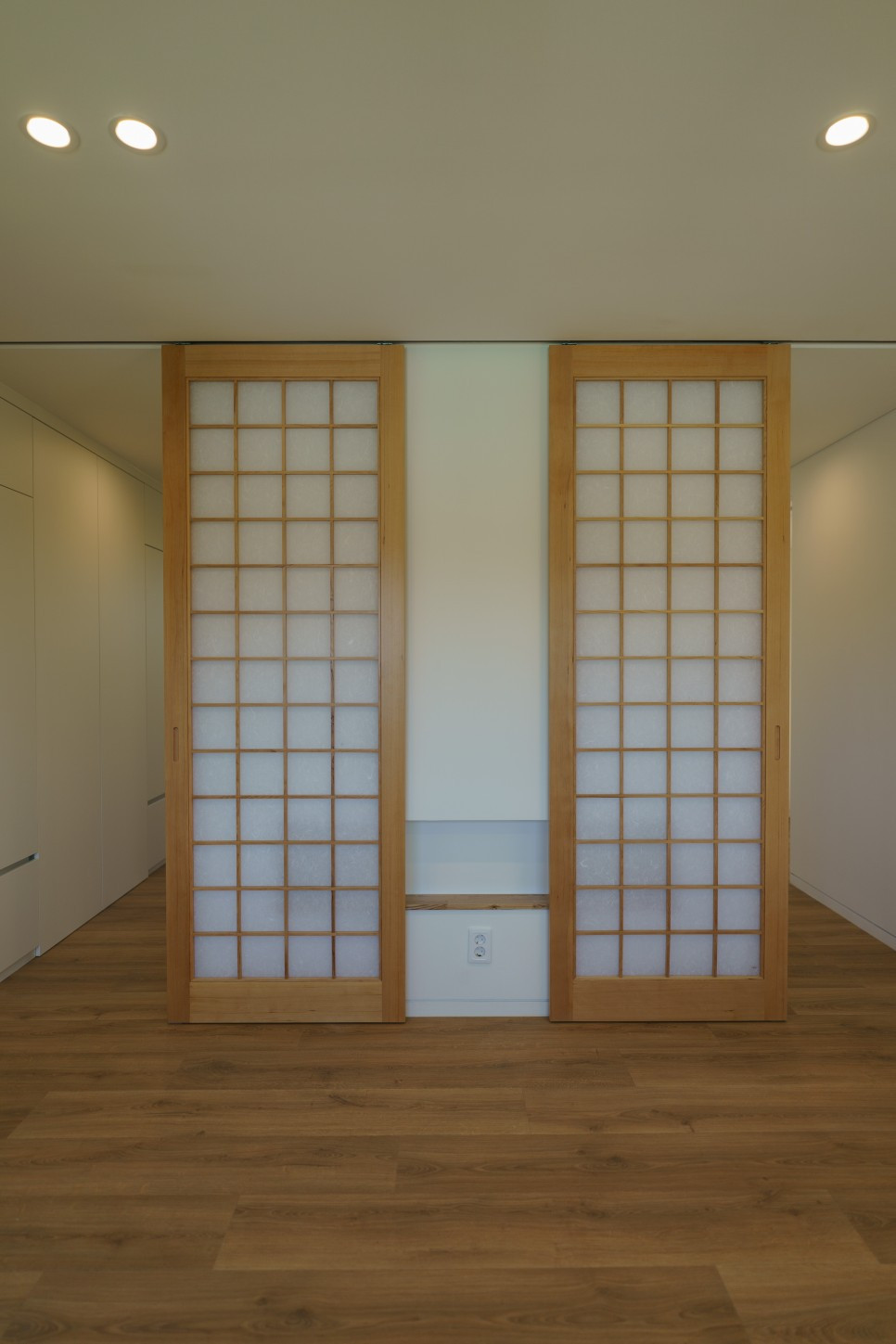 4_6_1 우주의장지문.jpg